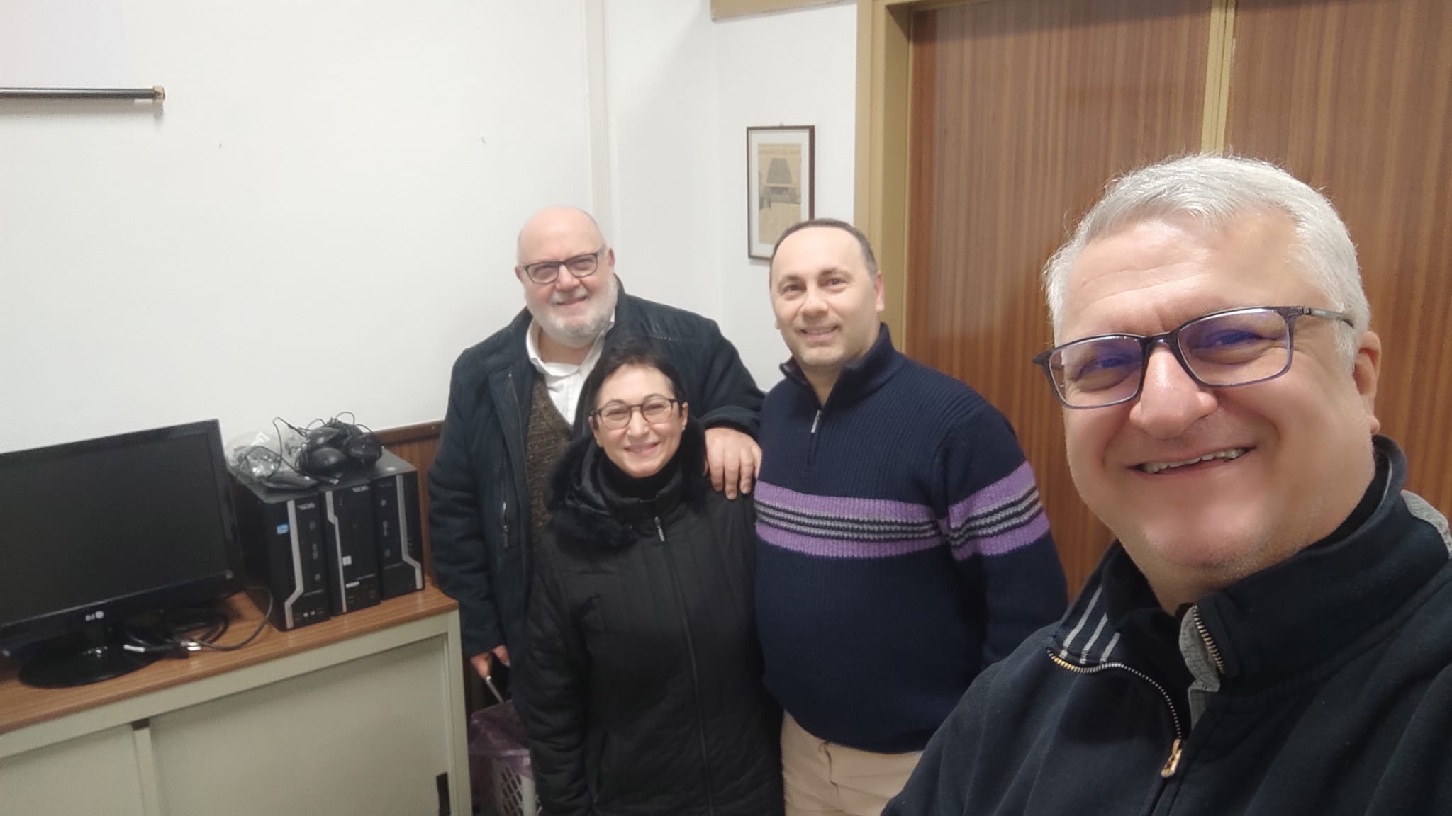 Il 21 gennaio 2025, la parrocchia del Cuore Immacolato di Maria di Vigevano ha ricevuto una significativa donazione da parte della sezione lombarda di Informatici Senza Frontiere (ISF).